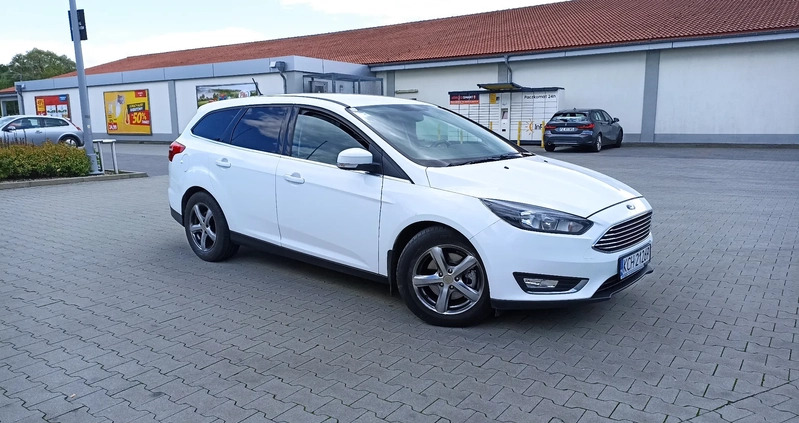 Ford Focus cena 39900 przebieg: 256468, rok produkcji 2017 z Chrzanów małe 37